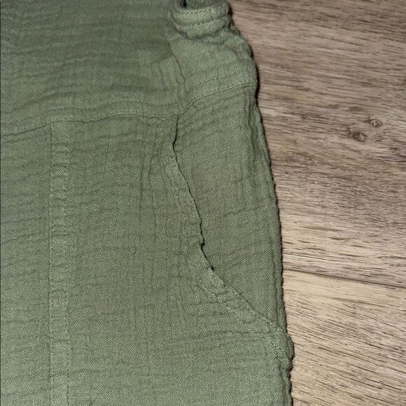 SO Green Casual One Piece with Adjustable Straps - Picture 4 of 4